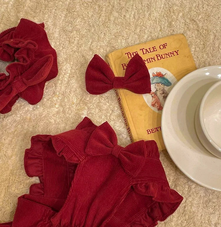 Winter Dog Princess Dress Set – Bow & Clip Included