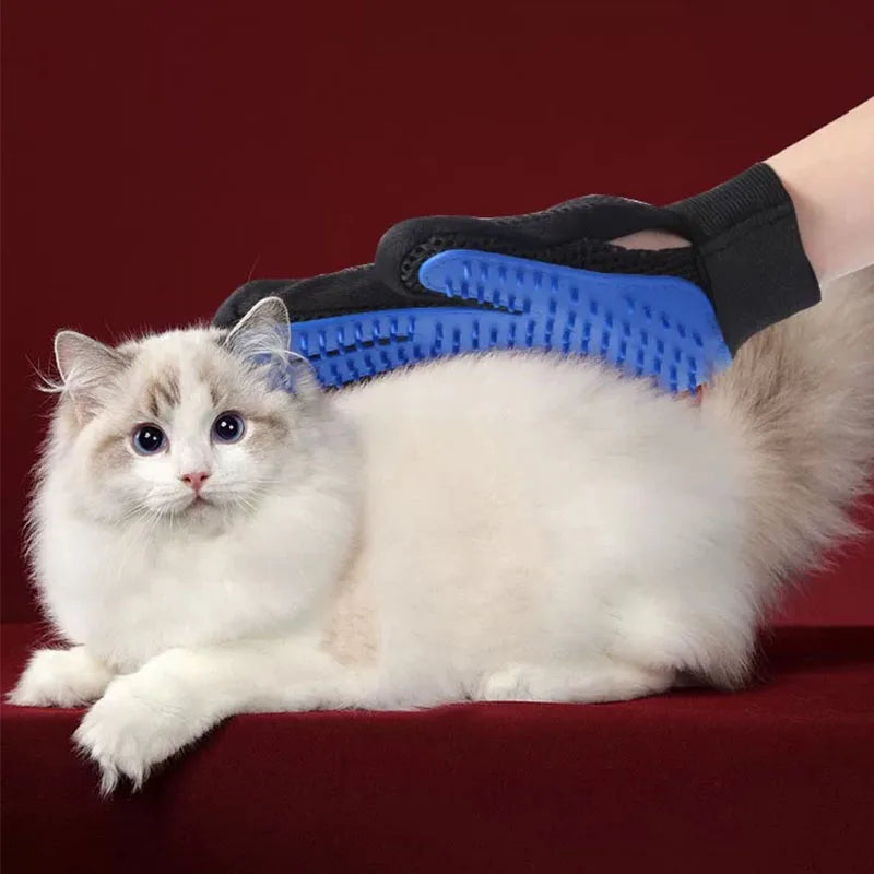 Pet Grooming & Deshedding Glove