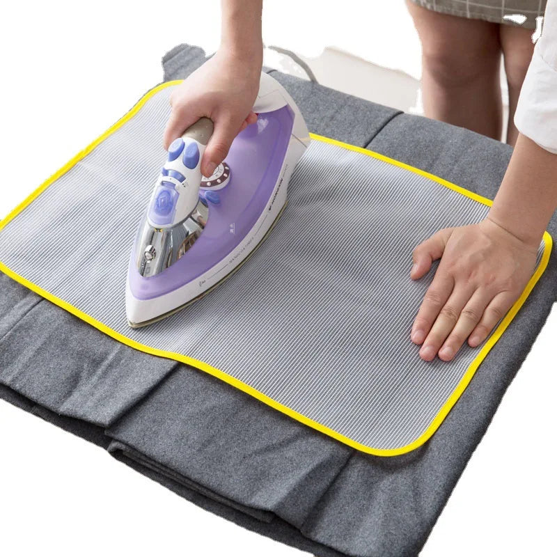 Ironing Pad High Temperature Resistant Heat Insulation Ironing Cloth Clothes Protection Pad Random Color Home Mesh Ironing Board